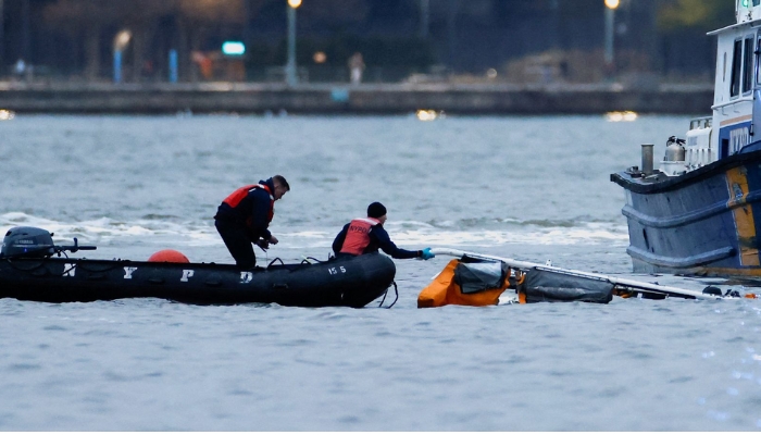 Six Lives Lost in New York Helicopter  Crash Over Hudson River